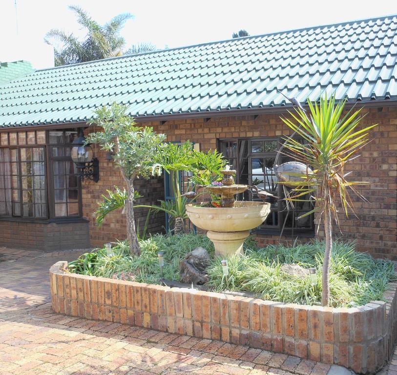 House On York Hotel Johannesburg Bagian luar foto