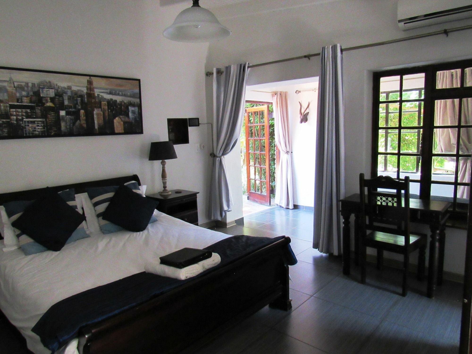 House On York Hotel Johannesburg Bagian luar foto